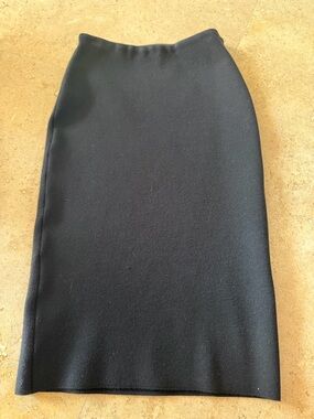 RVN Black Fitted Pencil Skirt